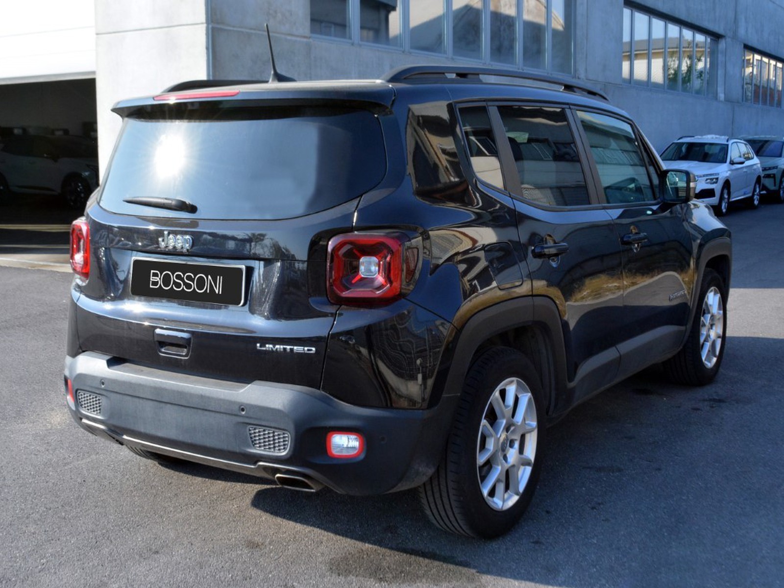 3 - Jeep Renegade 1.0 t3 limited 2wd