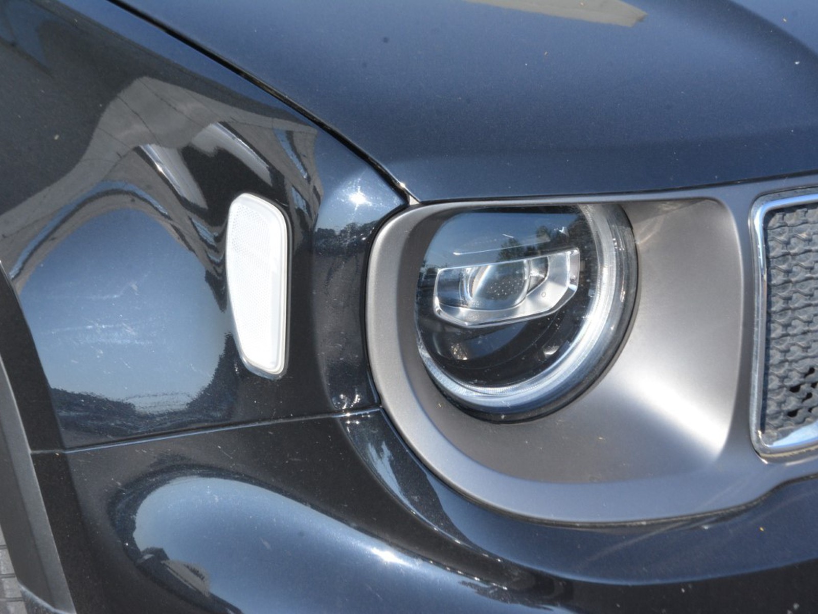 21 - Jeep Renegade 1.0 t3 limited 2wd