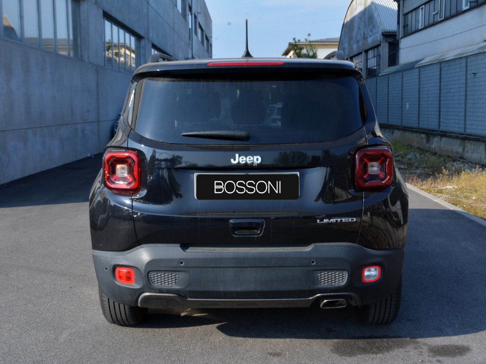 4 - Jeep Renegade 1.0 t3 limited 2wd