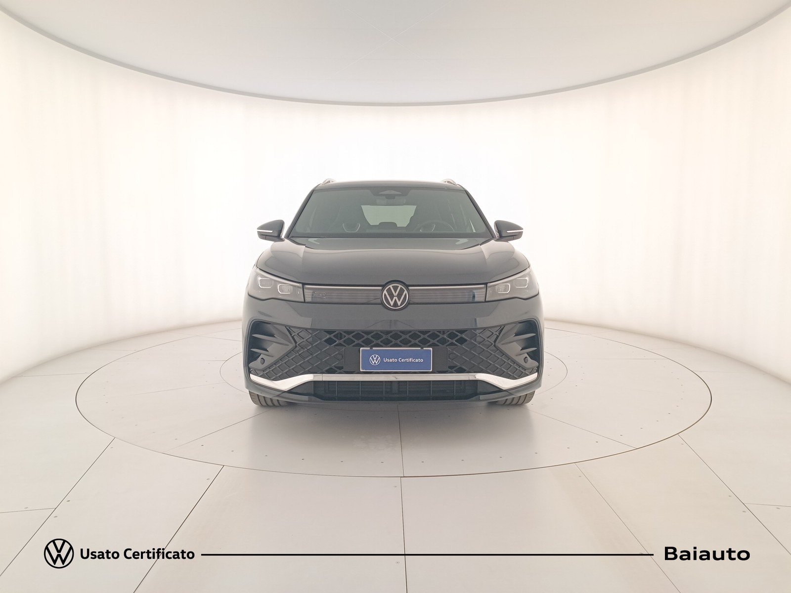 2 - Volkswagen Tiguan 2.0 tdi scr 150cv r-line dsg