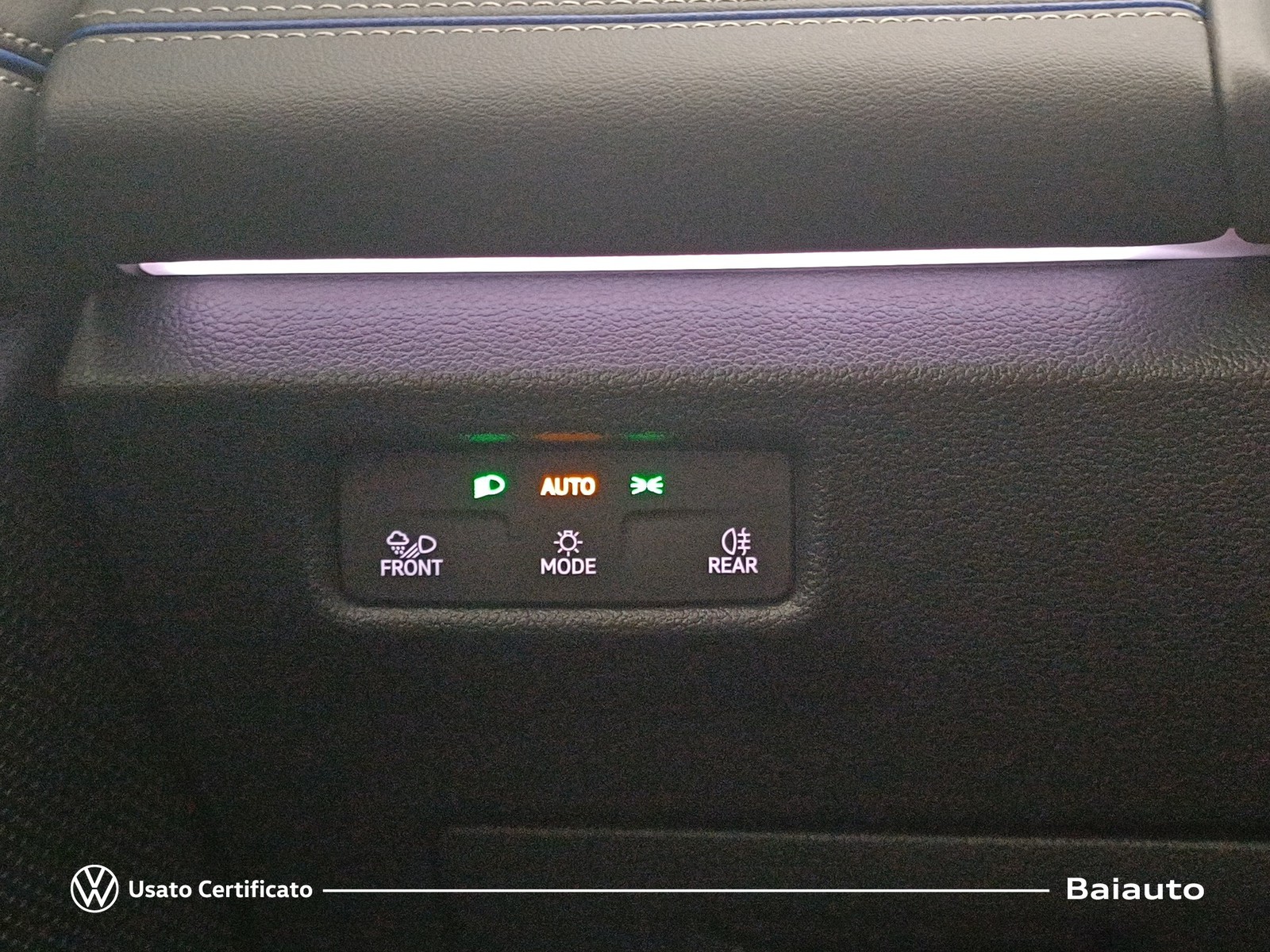 17 - Volkswagen Tiguan 2.0 tdi scr 150cv r-line dsg