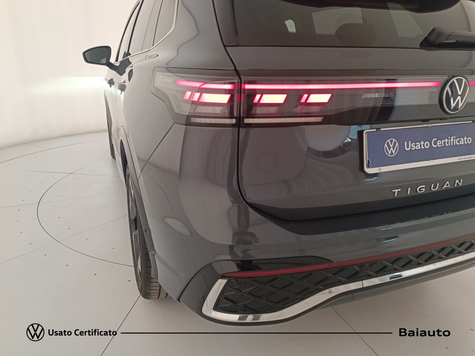 26 - Volkswagen Tiguan 2.0 tdi scr 150cv r-line dsg