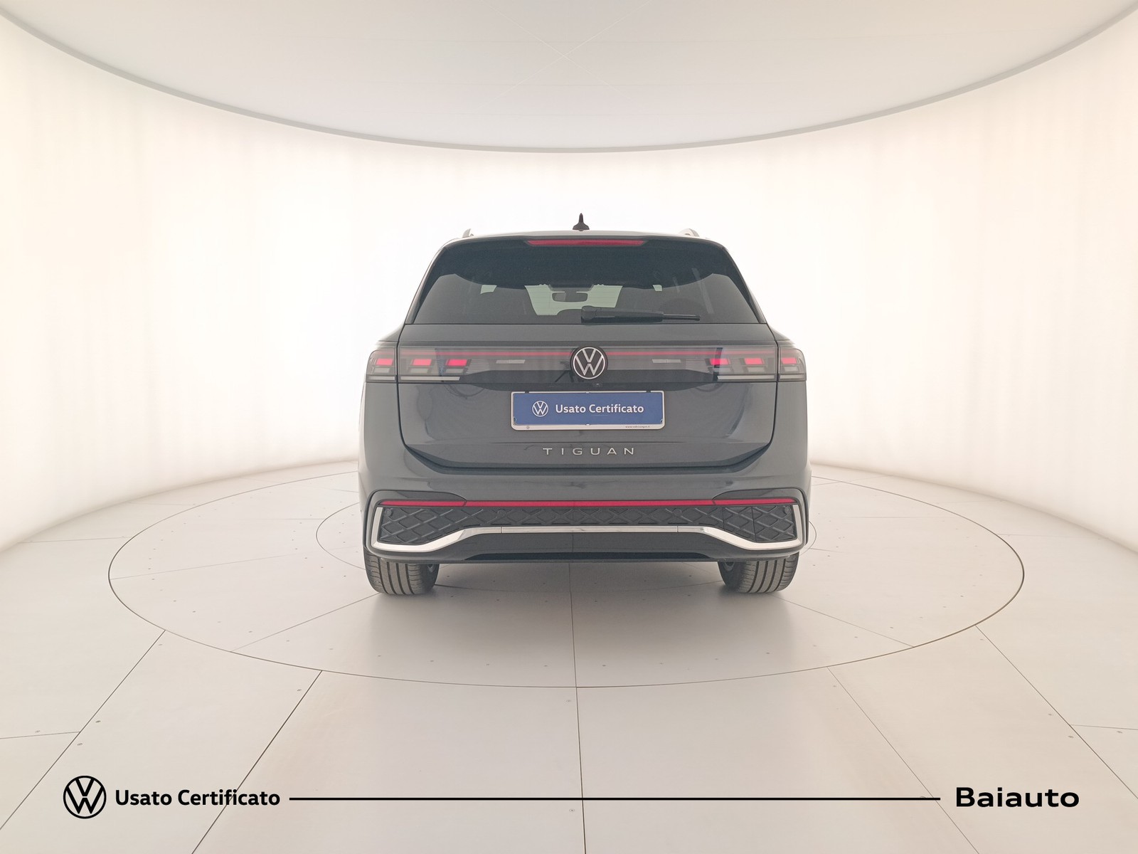 5 - Volkswagen Tiguan 2.0 tdi scr 150cv r-line dsg