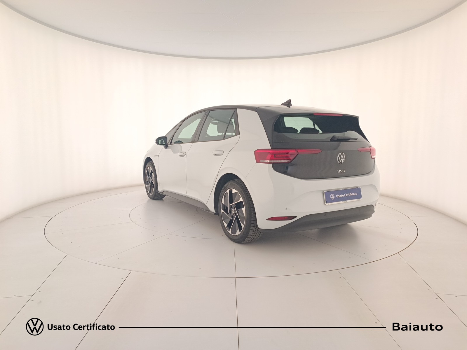 4 - Volkswagen ID.3 58 kwh pro performance