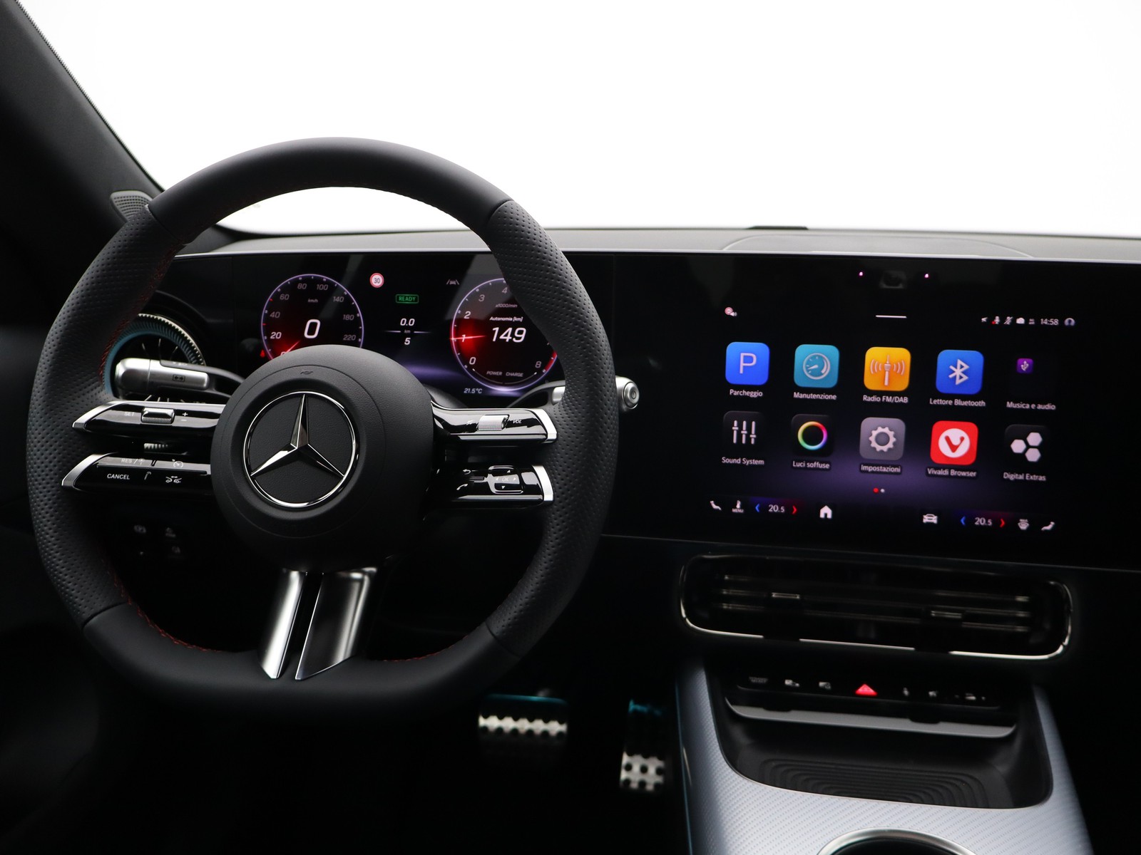 12 - Mercedes CLA 180 advanced plus auto