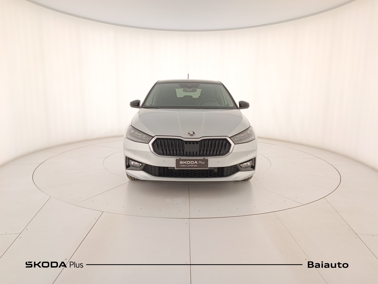 2 - Skoda Fabia 1.0 mpi 80cv 130 edition