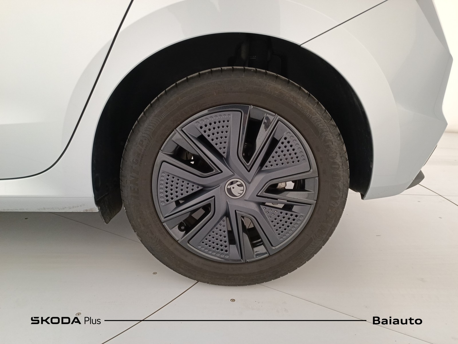 26 - Skoda Fabia 1.0 mpi 80cv 130 edition