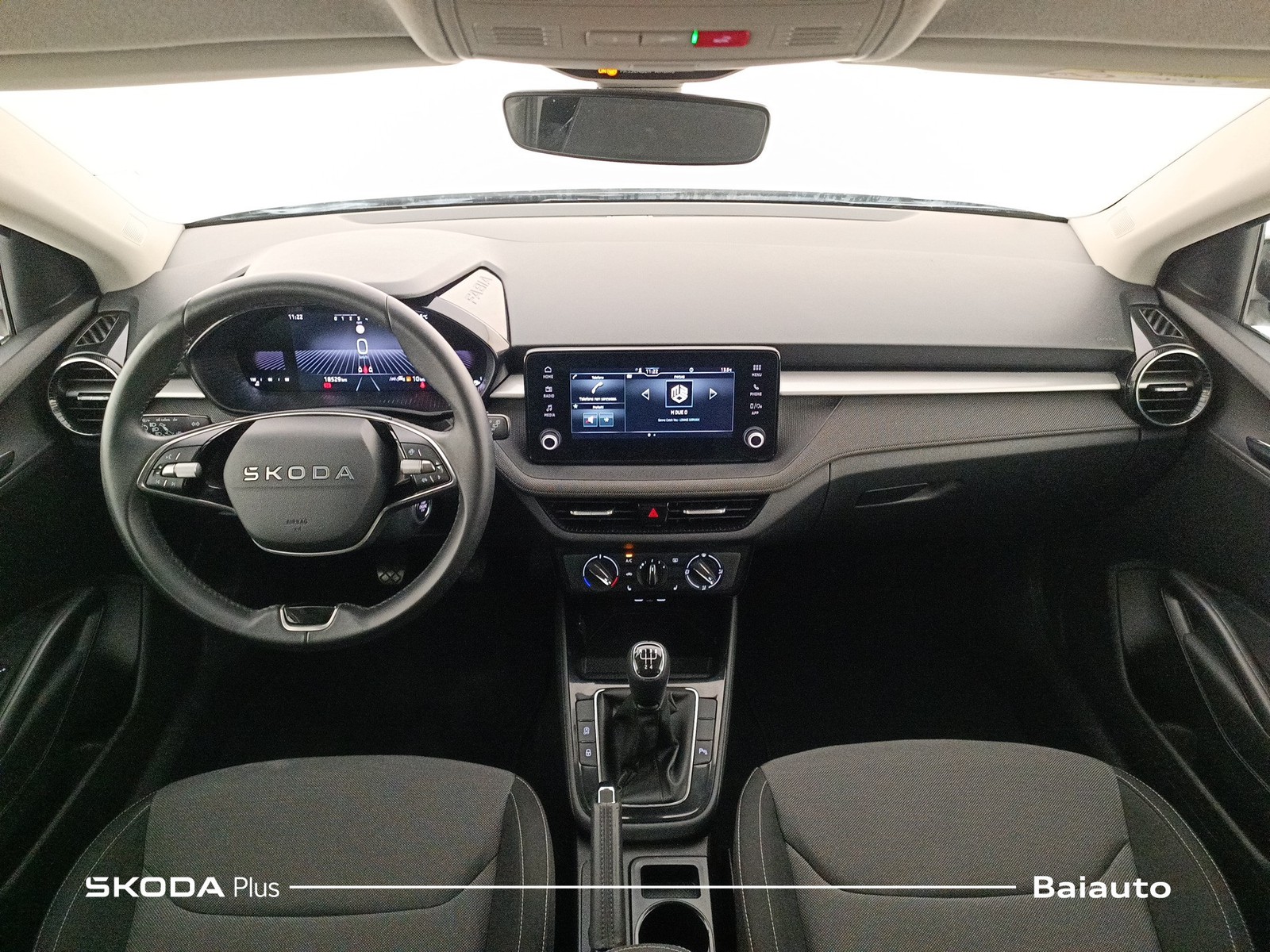 6 - Skoda Fabia 1.0 mpi 80cv 130 edition
