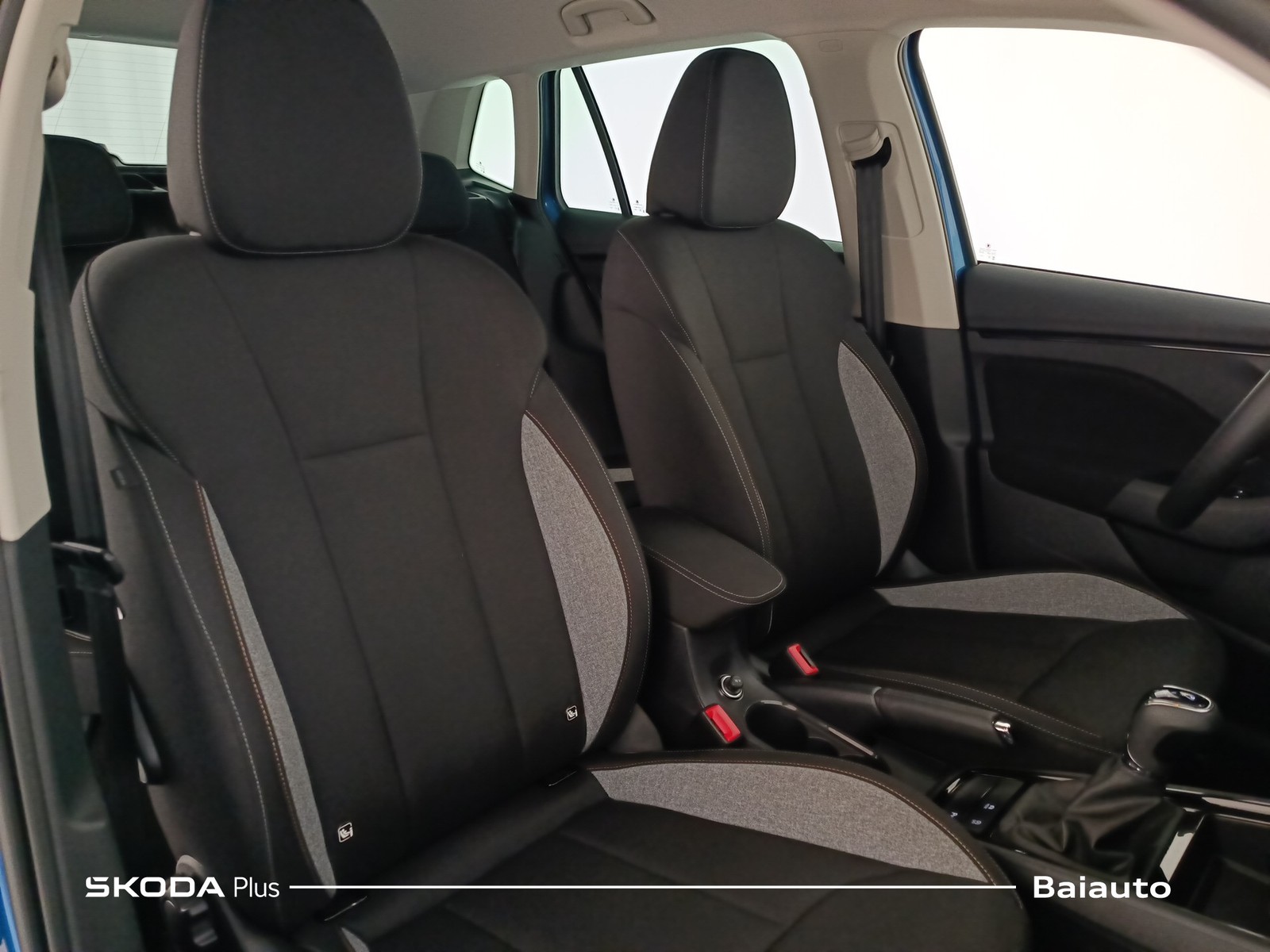 20 - Skoda Kamiq 1.0 tsi 115cv black dots dsg