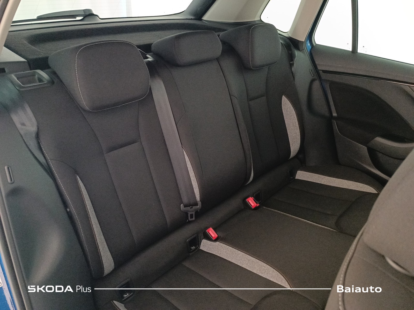 21 - Skoda Kamiq 1.0 tsi 115cv black dots dsg