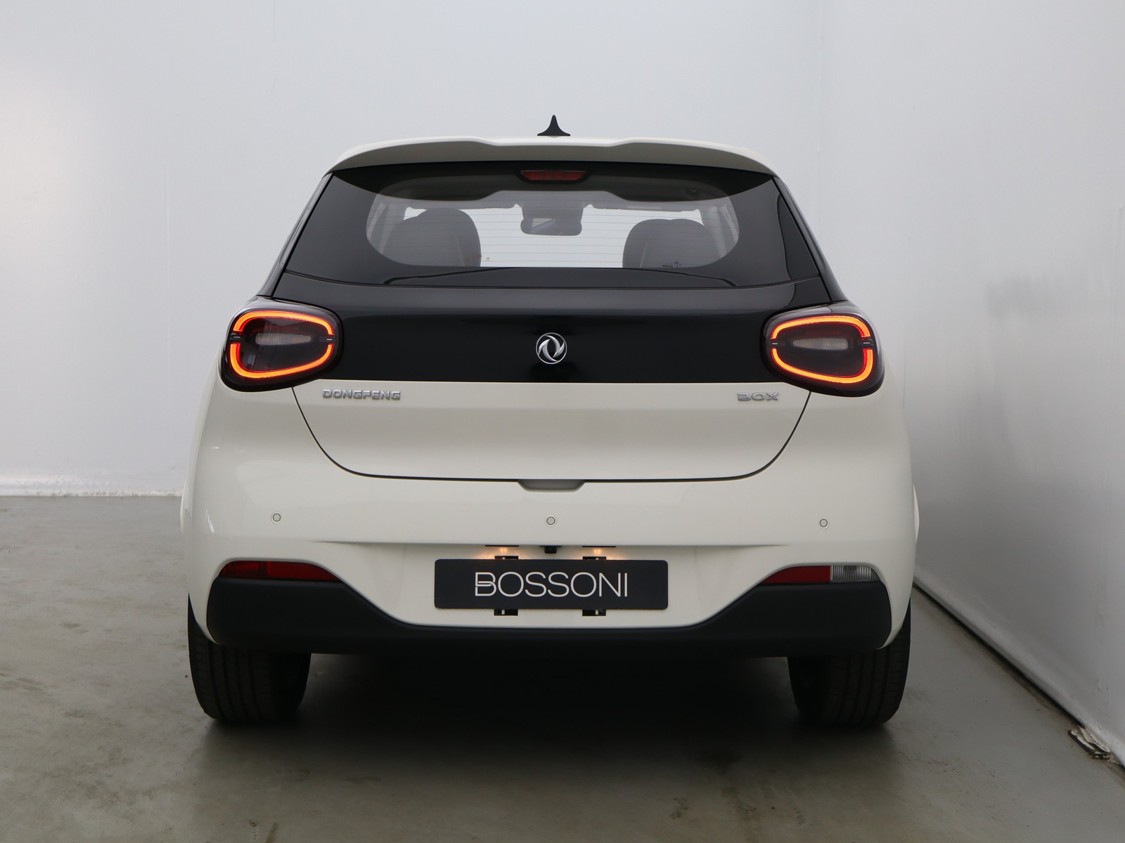 6 - Dongfeng Box 43,9 kwh premium edition