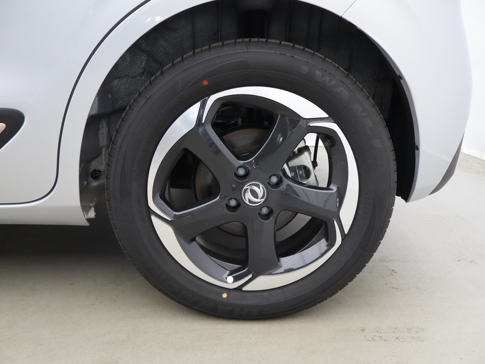 4 - Dongfeng Box 43,9 kwh premium edition