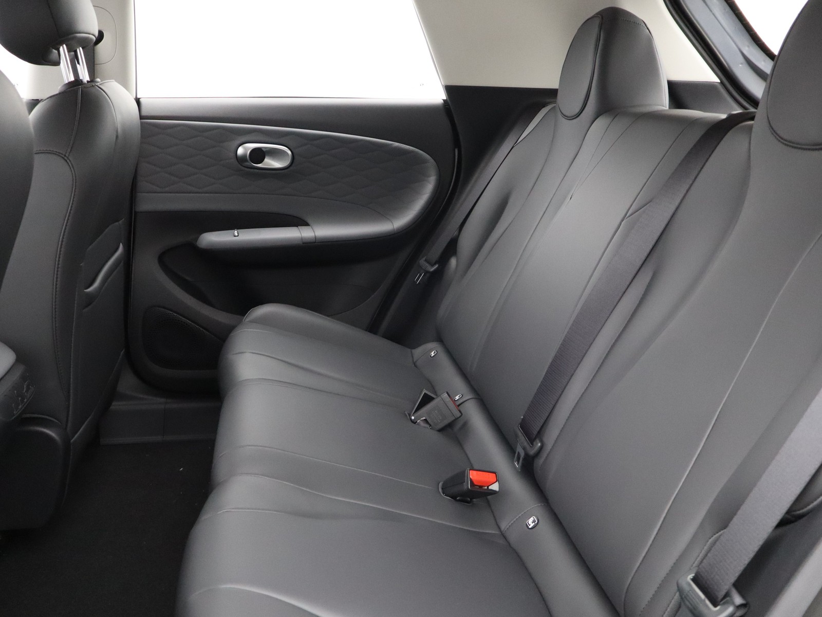 8 - Dongfeng Box 43,9 kwh premium edition