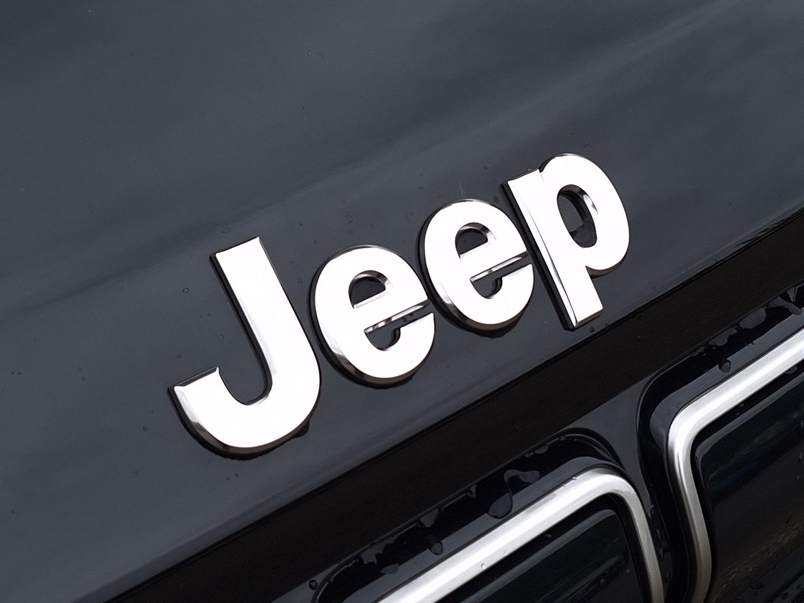 24 - Jeep Avenger 1.2 turbo 100cv summit fwd