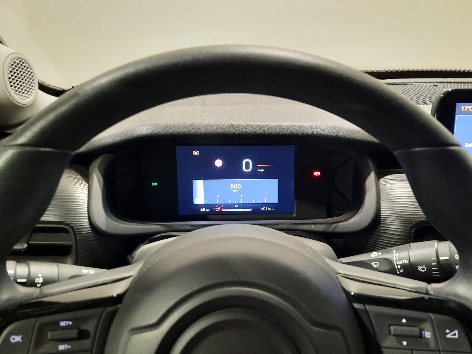 15 - Jeep Avenger 1.2 turbo 100cv longitude fwd