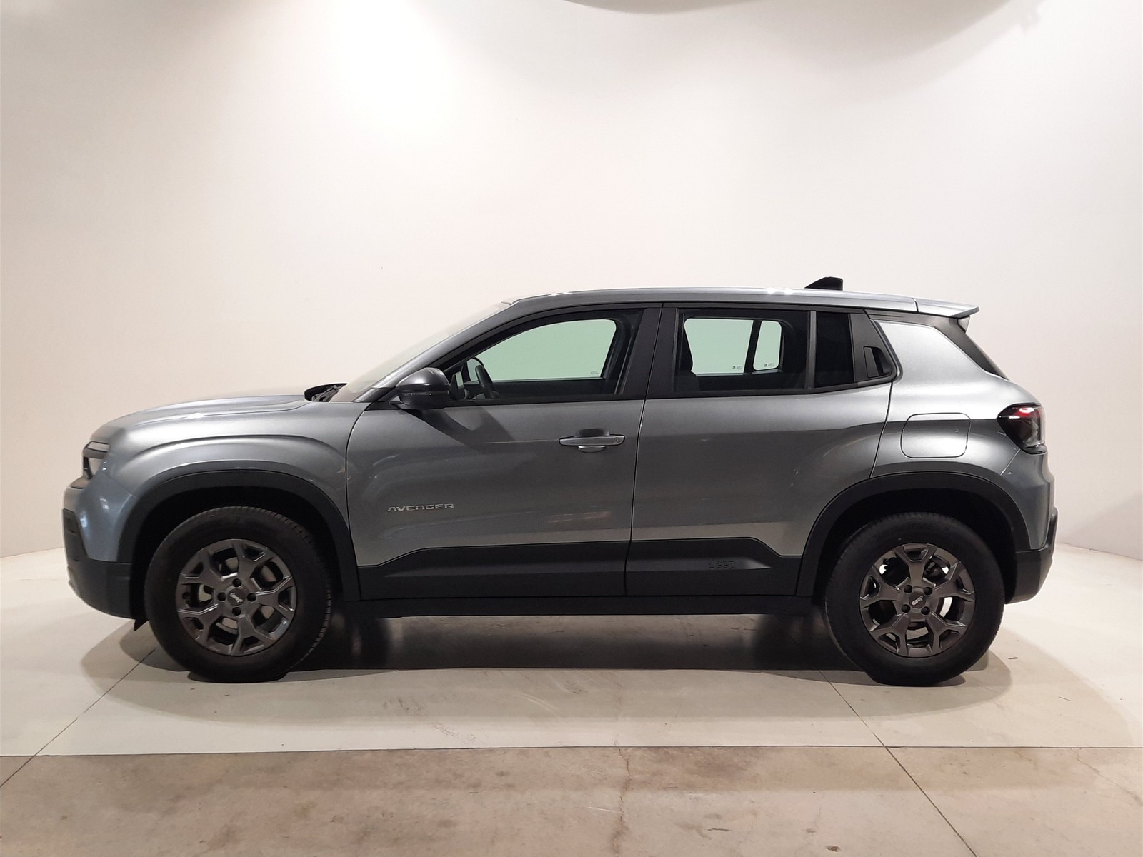 3 - Jeep Avenger 1.2 turbo 100cv longitude fwd