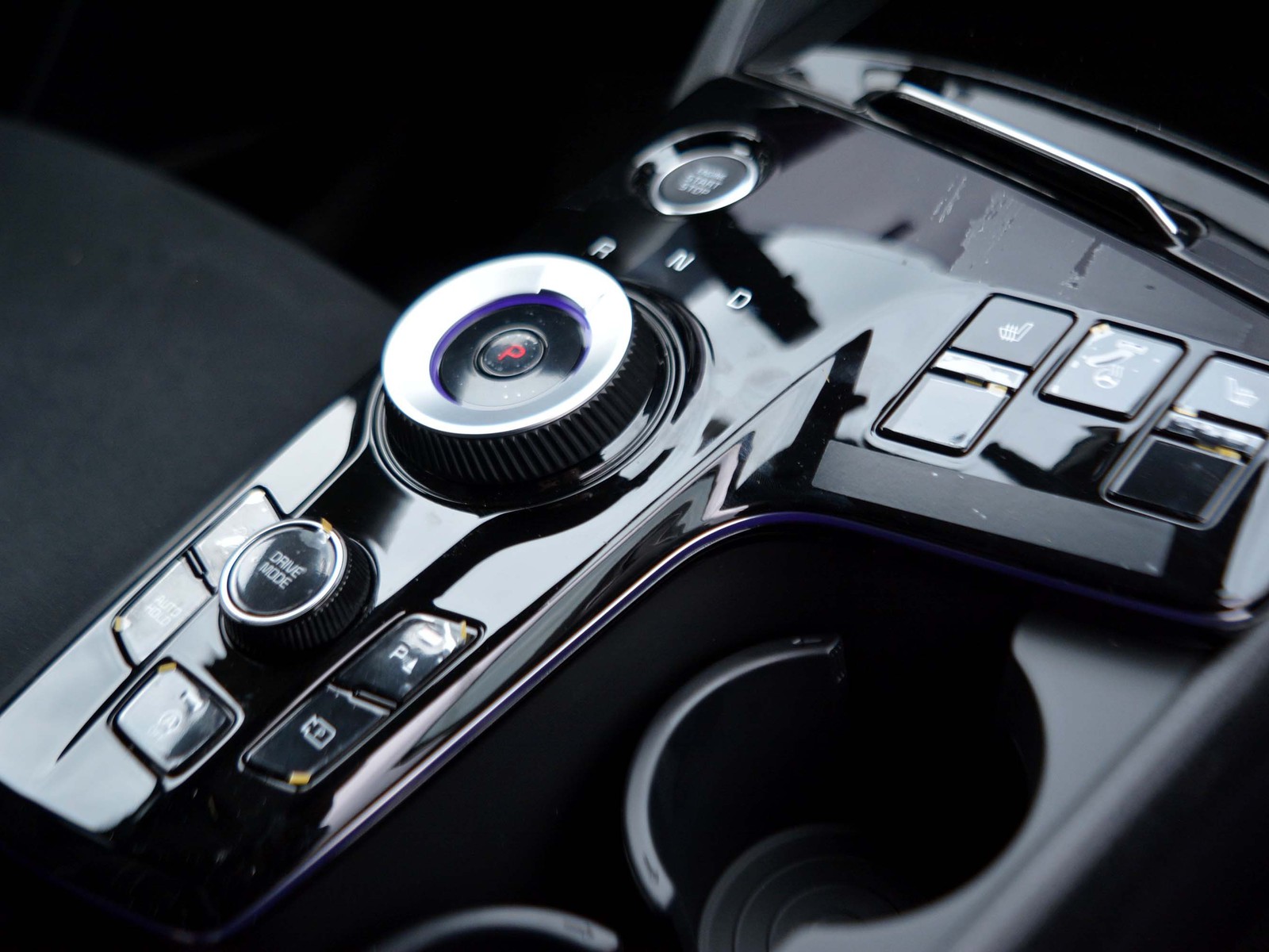 12 - Kia Sportage 1.6 crdi mhev gt-line dct