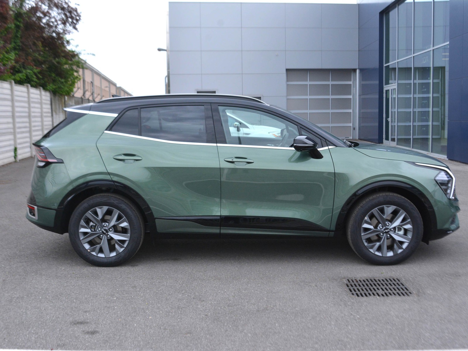 24 - Kia Sportage 1.6 t-gdi hev 210cv gt-line plus at6