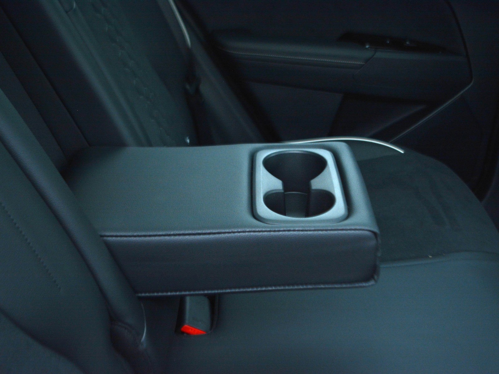 6 - Kia Sportage 1.6 t-gdi hev 210cv gt-line plus at6