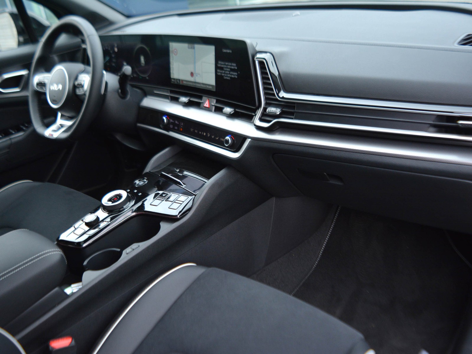 8 - Kia Sportage 1.6 t-gdi hev 210cv gt-line plus at6