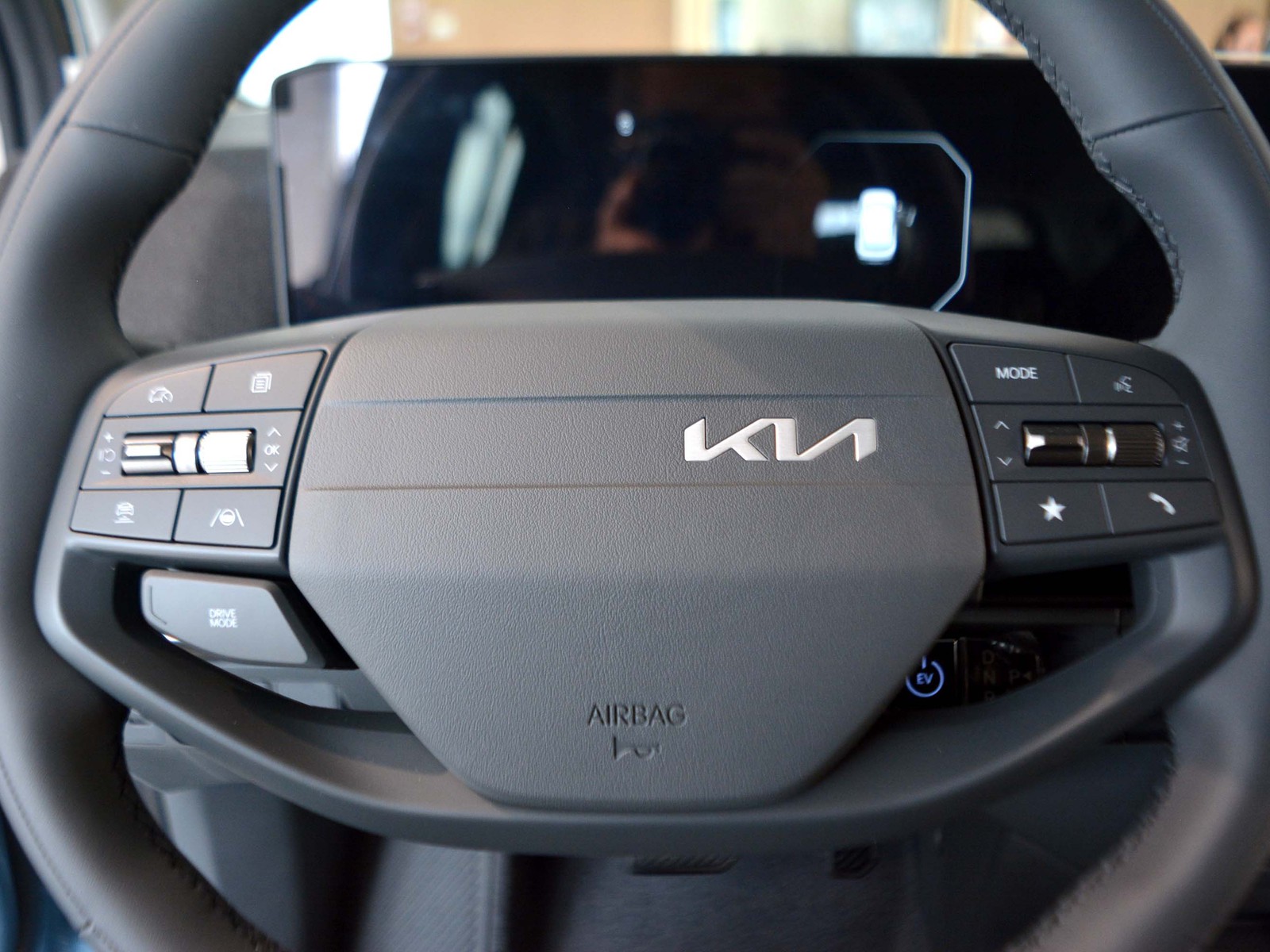 17 - Kia EV2 42,2 kwh earth obc 22kw