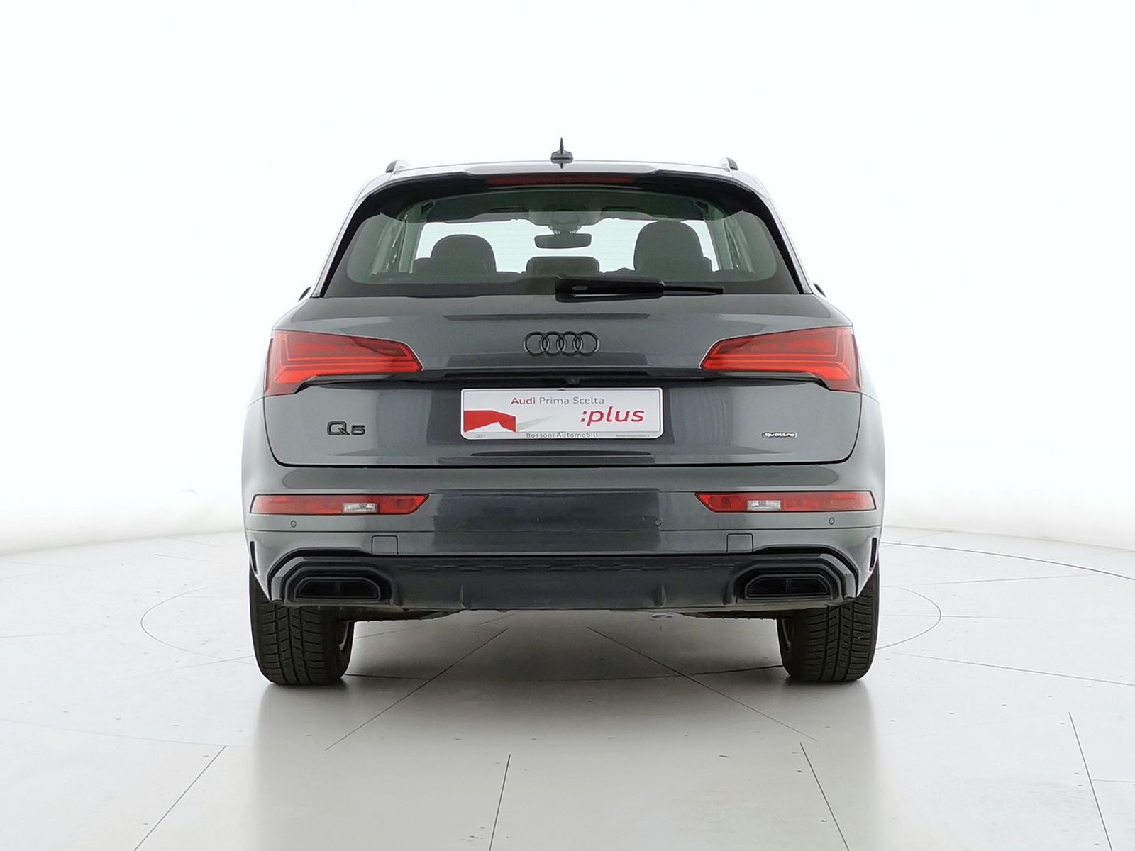 15 - Audi Q5 40 2.0 tdi mhev 12v s line quattro s tronic