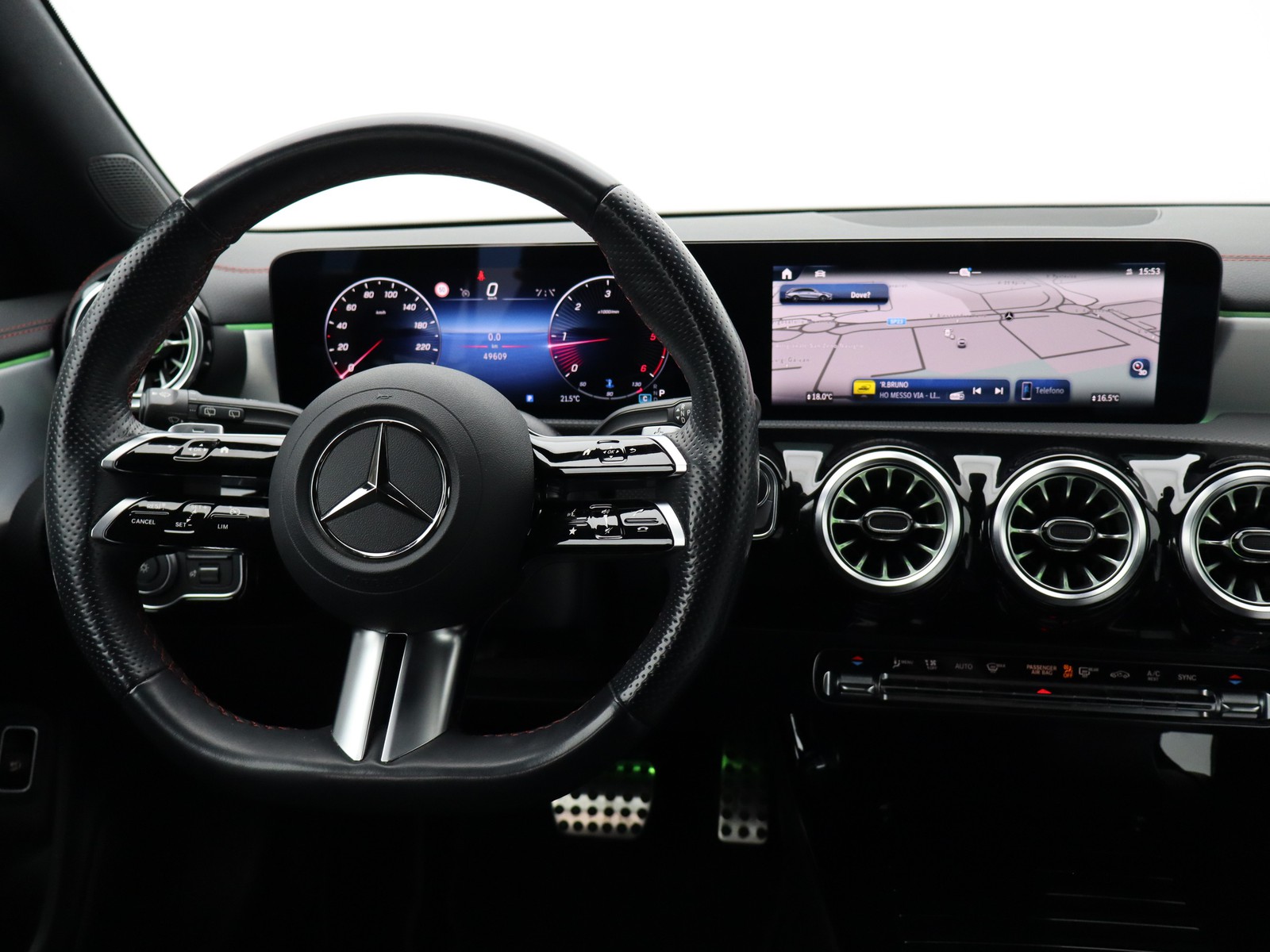 12 - Mercedes CLA shooting brake 200 d amg line premium 8g-dct