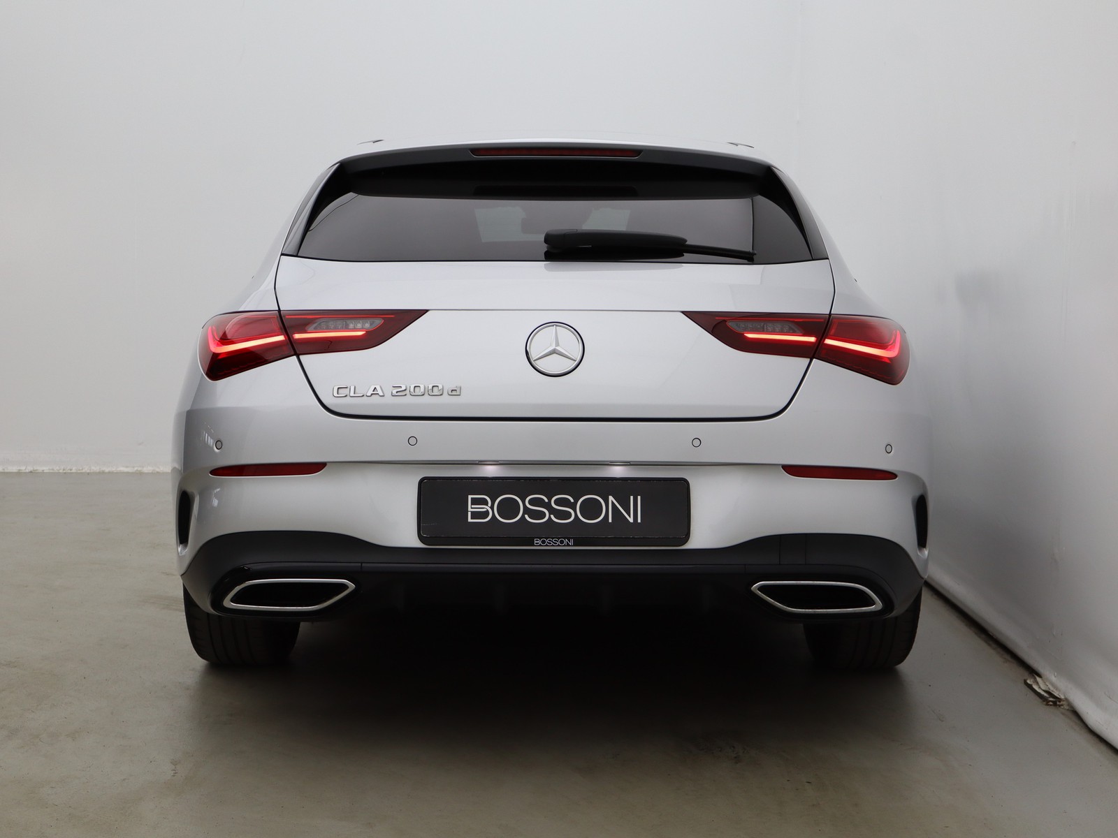 6 - Mercedes CLA shooting brake 200 d amg line premium 8g-dct