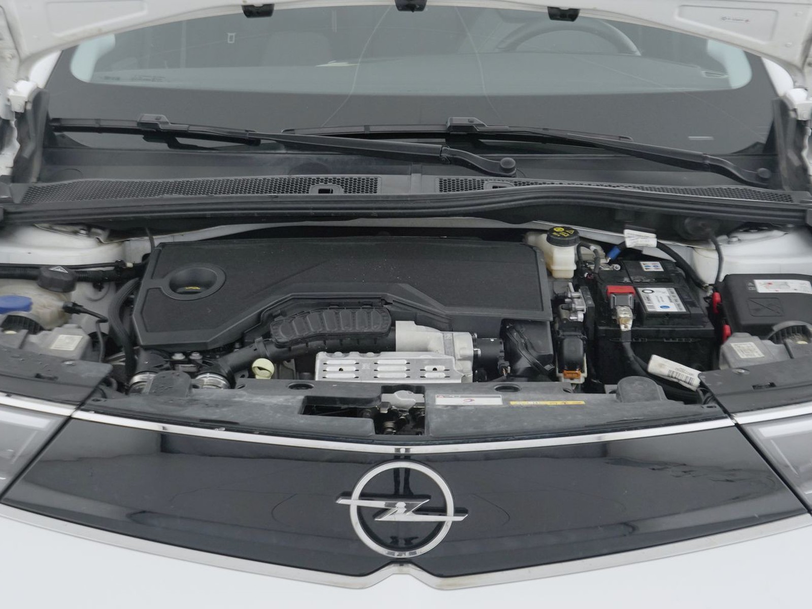 11 - Opel Mokka 1.2 t 100cv elegance s&s