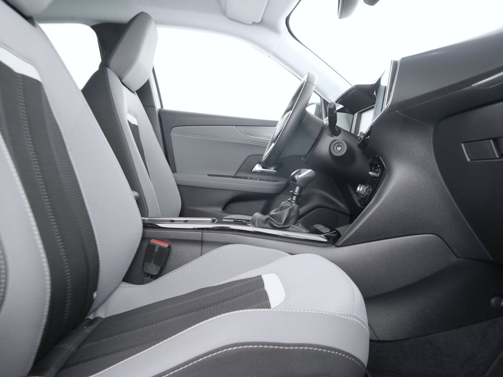 8 - Opel Mokka 1.2 t 100cv elegance s&s