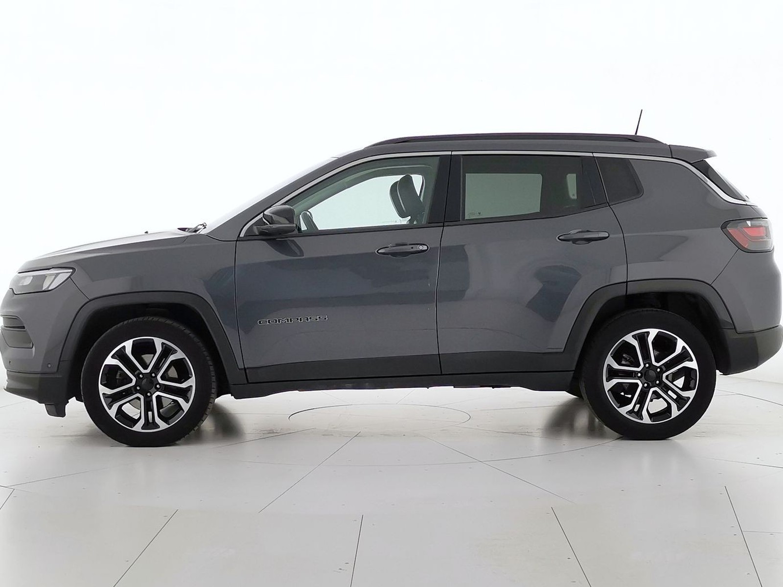 3 - Jeep Compass 1.6 multijet ii 130cv limited 2wd