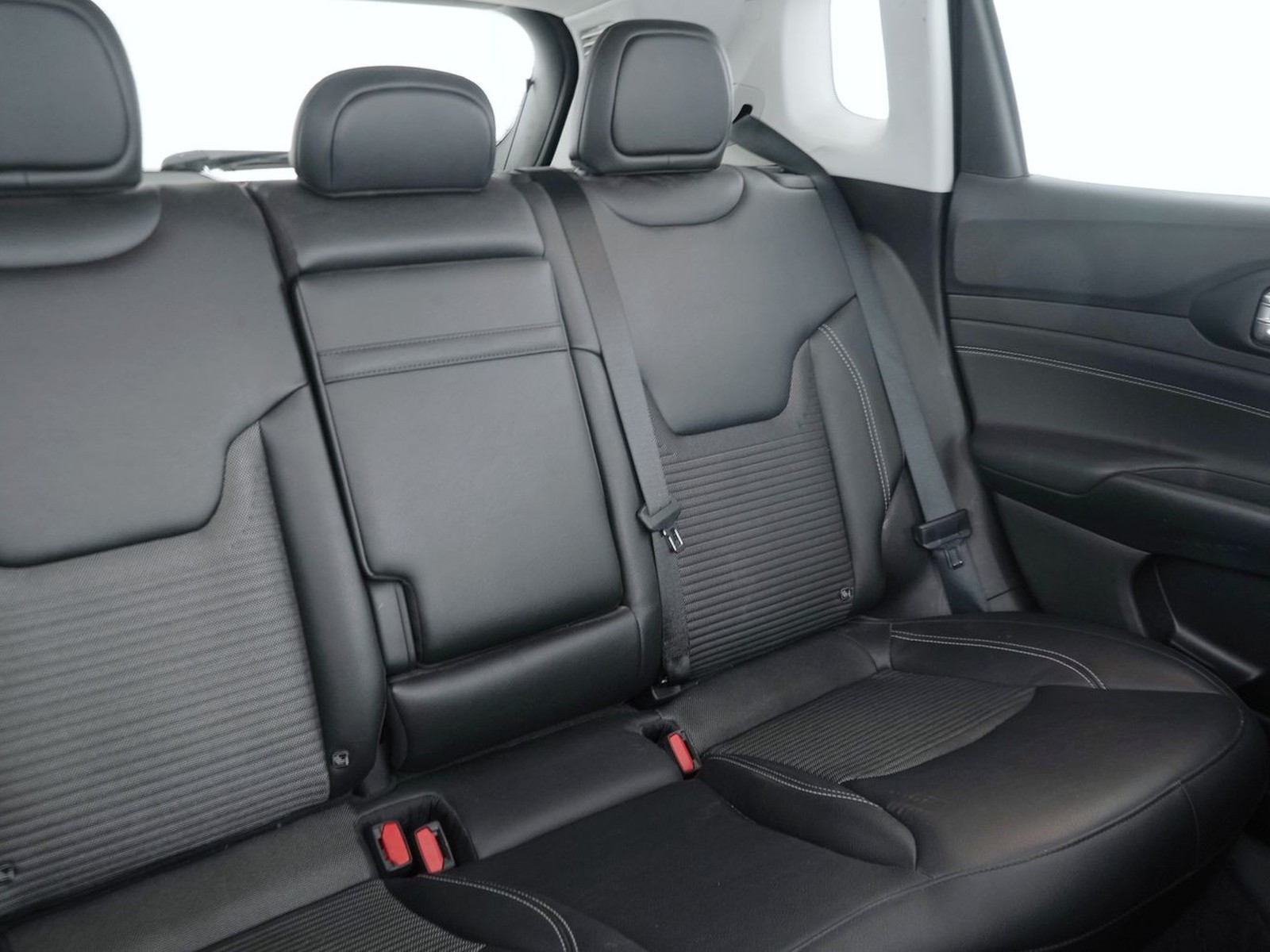 21 - Jeep Compass 1.6 multijet ii 130cv limited 2wd