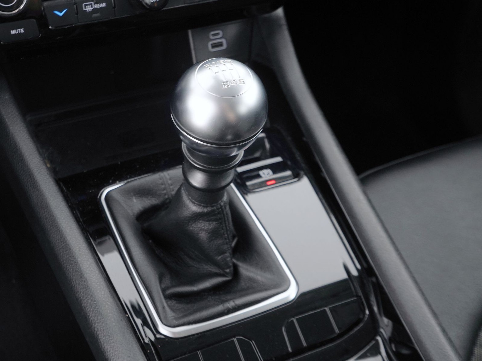 23 - Jeep Compass 1.6 multijet ii 130cv limited 2wd