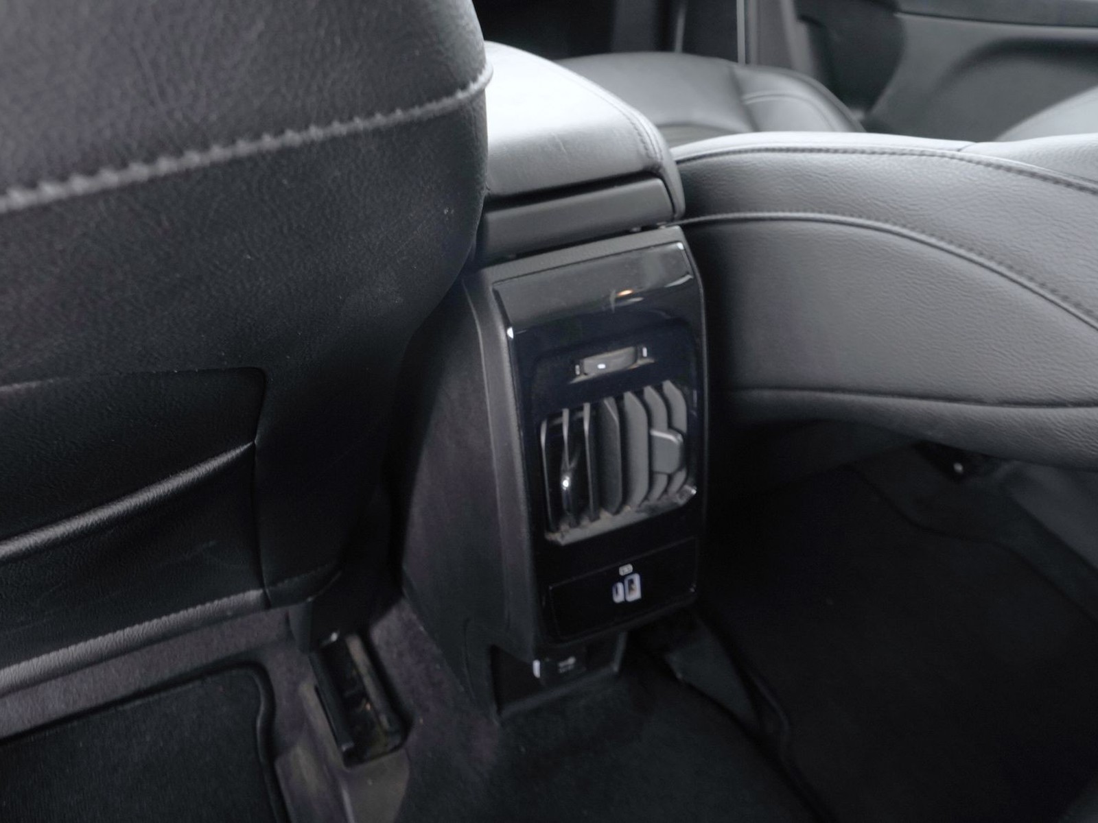 28 - Jeep Compass 1.6 multijet ii 130cv limited 2wd