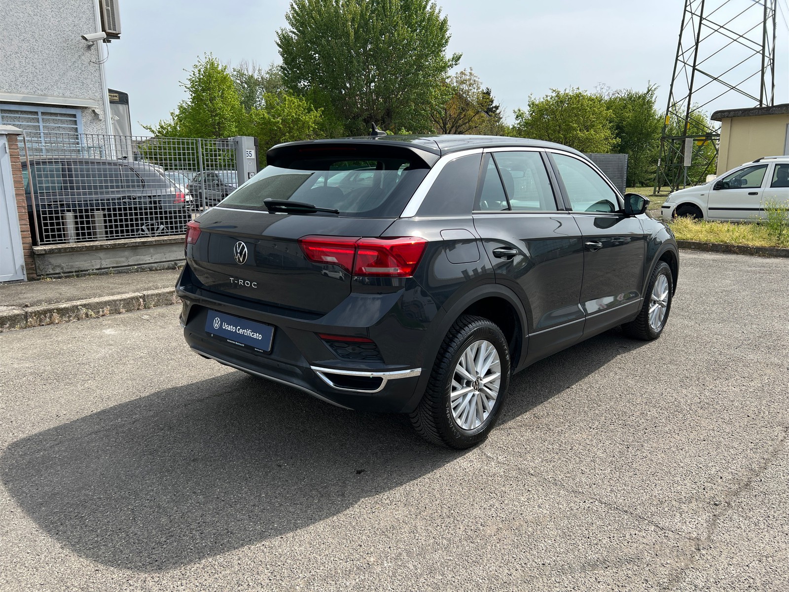 3 - Volkswagen T-Roc 1.5 tsi act style dsg