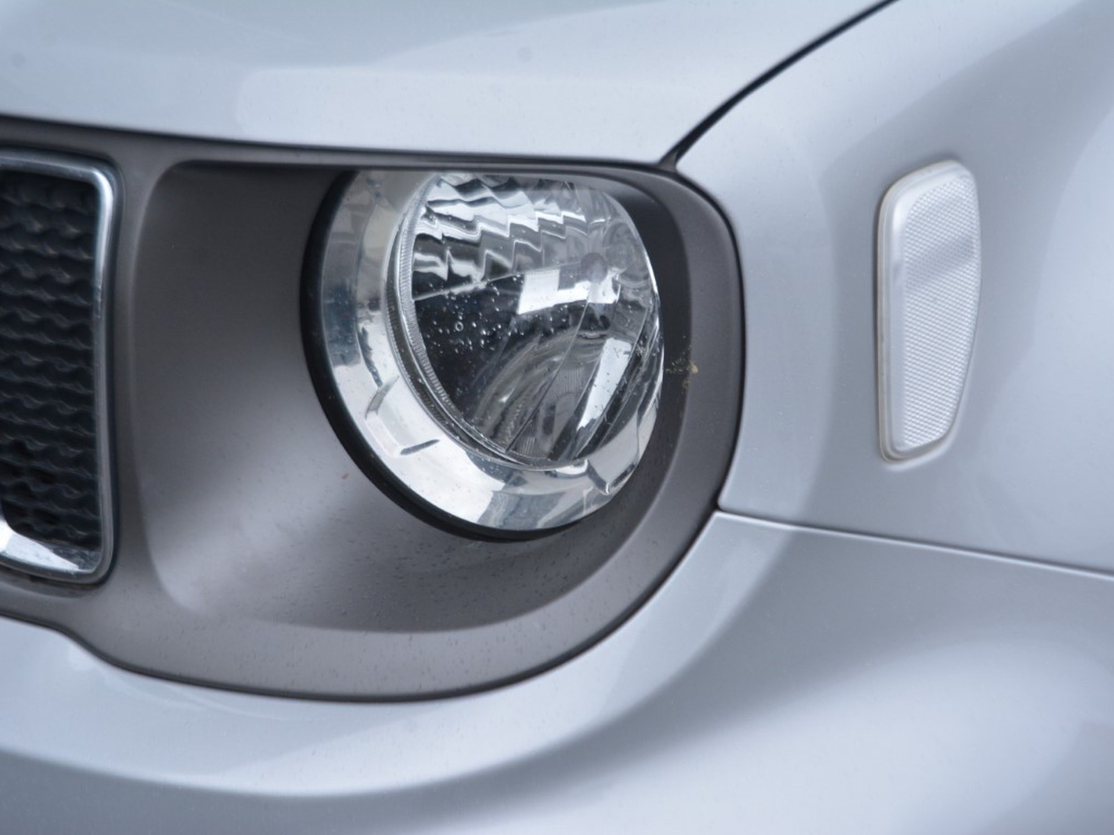 21 - Jeep Renegade 1.6 multijet ii 130cv limited 2wd