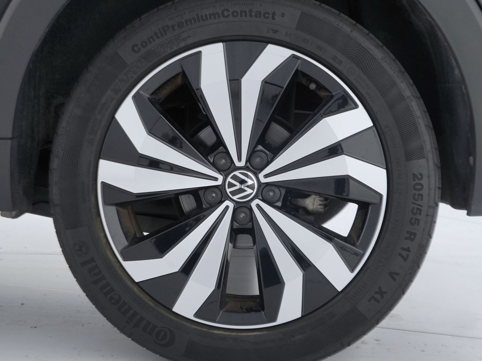 12 - Volkswagen T-Cross 1.0 tsi 110cv sport dsg