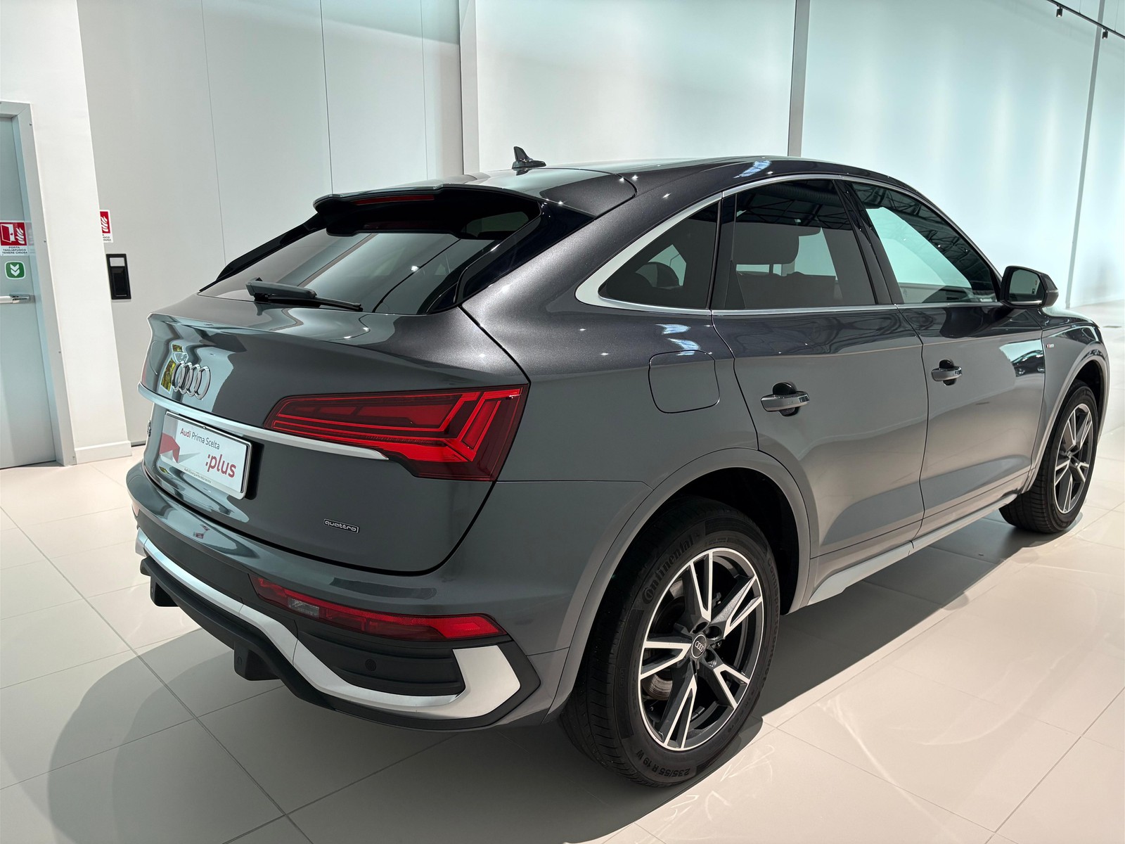 5 - Audi Q5 sportback 40 2.0 tdi mhev 12v s line quattro s tronic