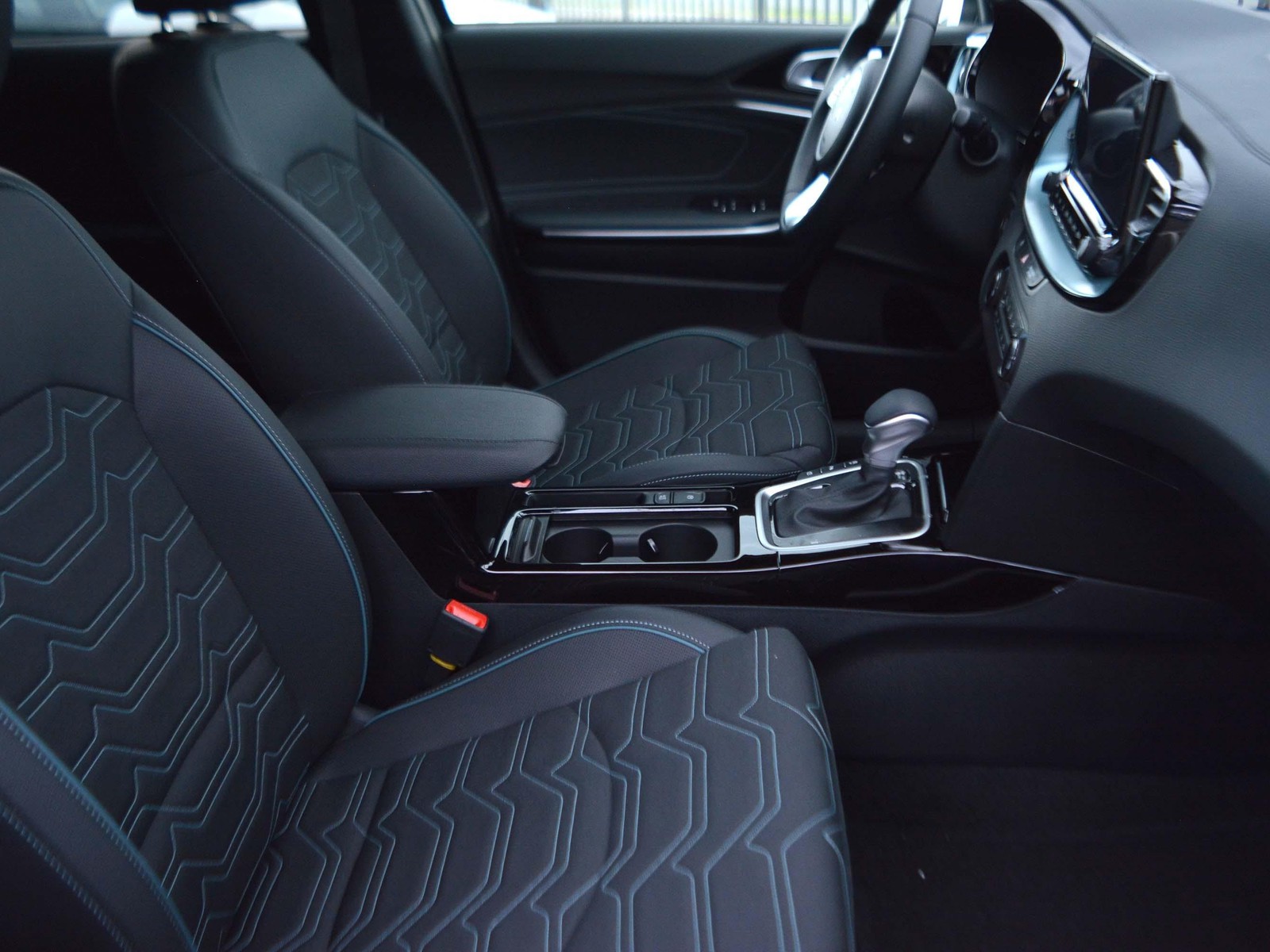 5 - Kia Xceed 1.6 t-gdi 150cv special edition dct7