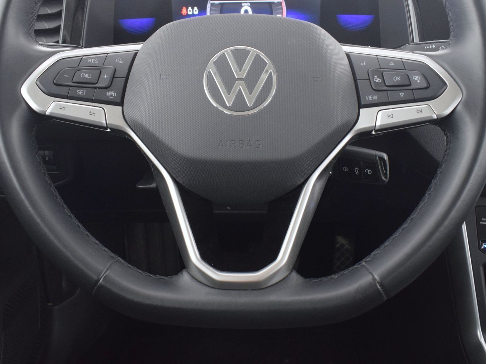 15 - Volkswagen Polo 1.0 tsi 95cv life dsg