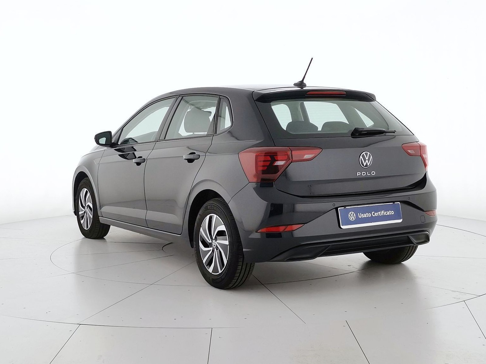 4 - Volkswagen Polo 1.0 tsi 95cv life dsg