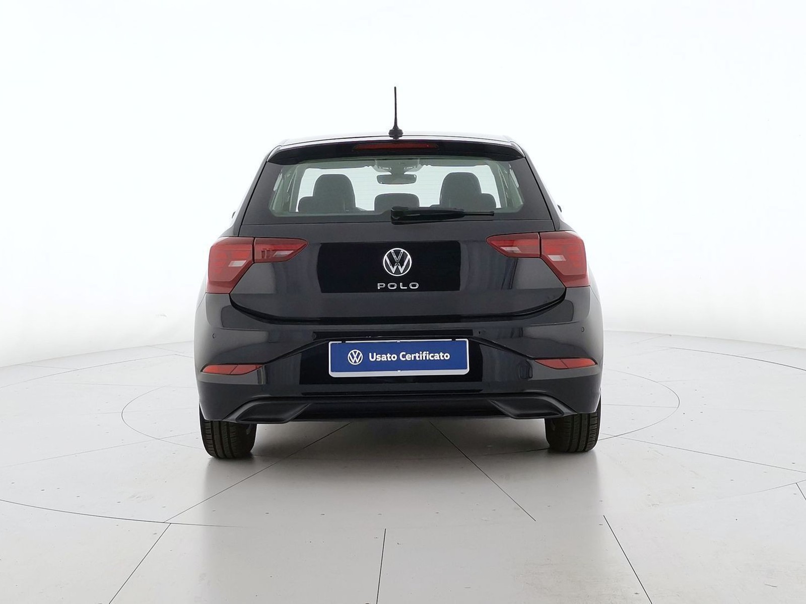 5 - Volkswagen Polo 1.0 tsi 95cv life dsg