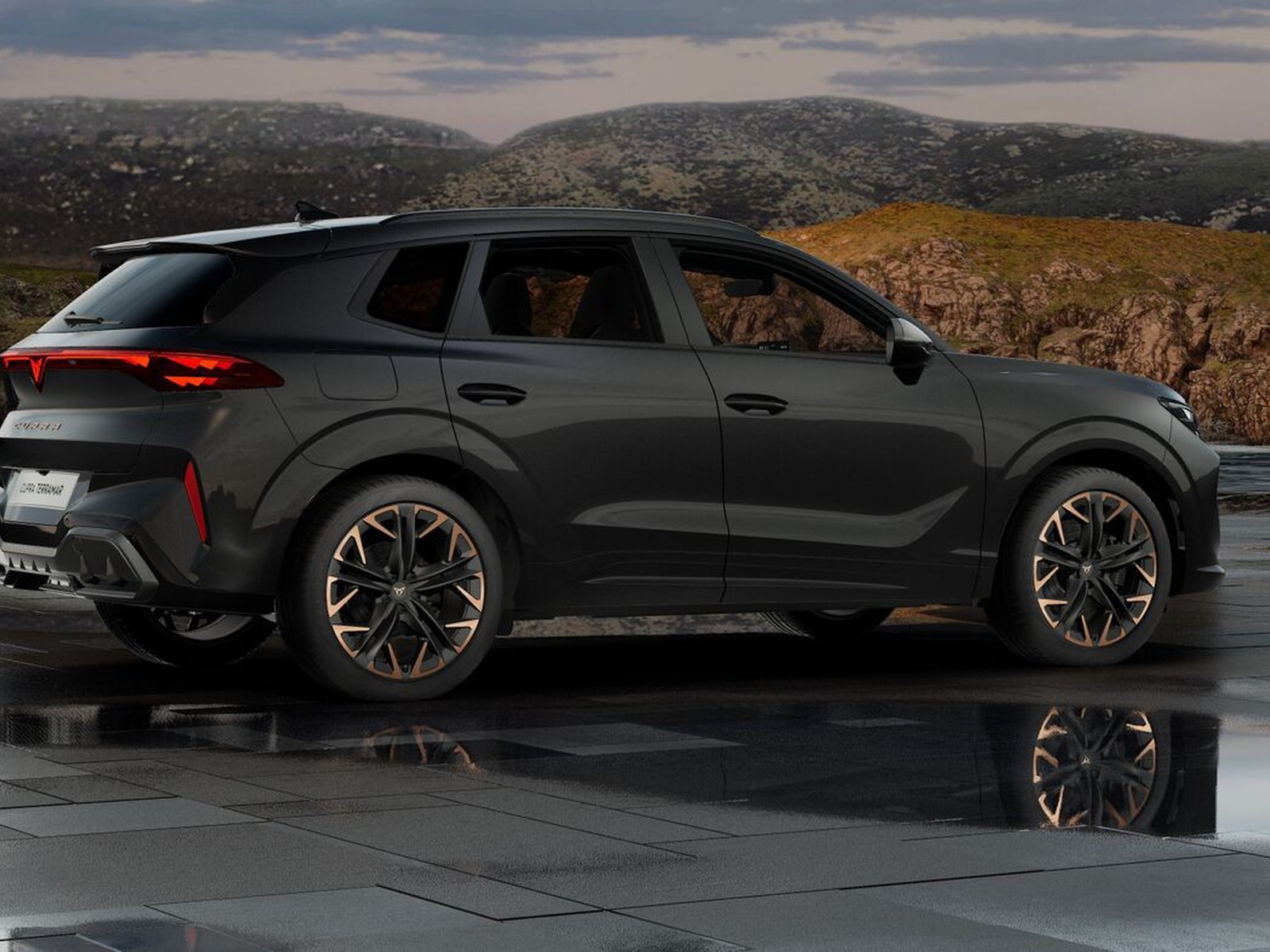 4 - Cupra Terramar 1.5 e-hybrid 204cv dsg