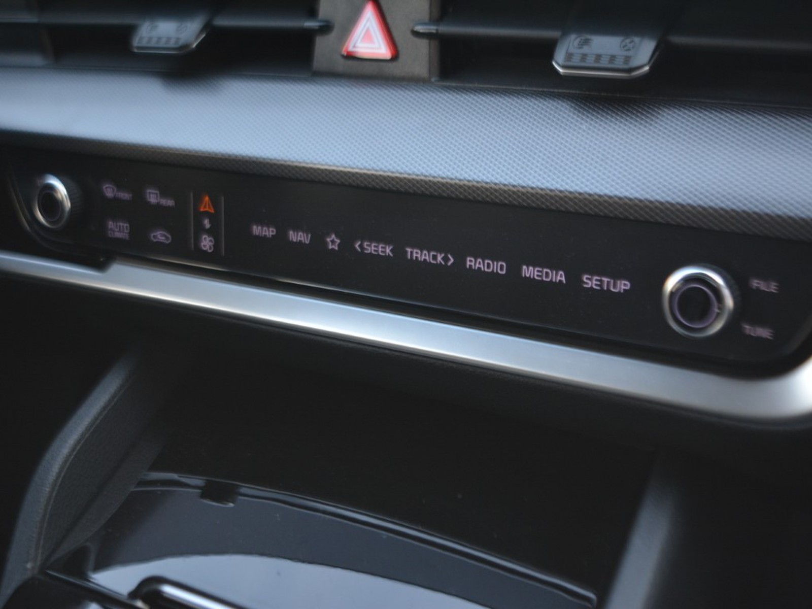 11 - Kia Sportage 1.6 crdi mhev gt-line dct