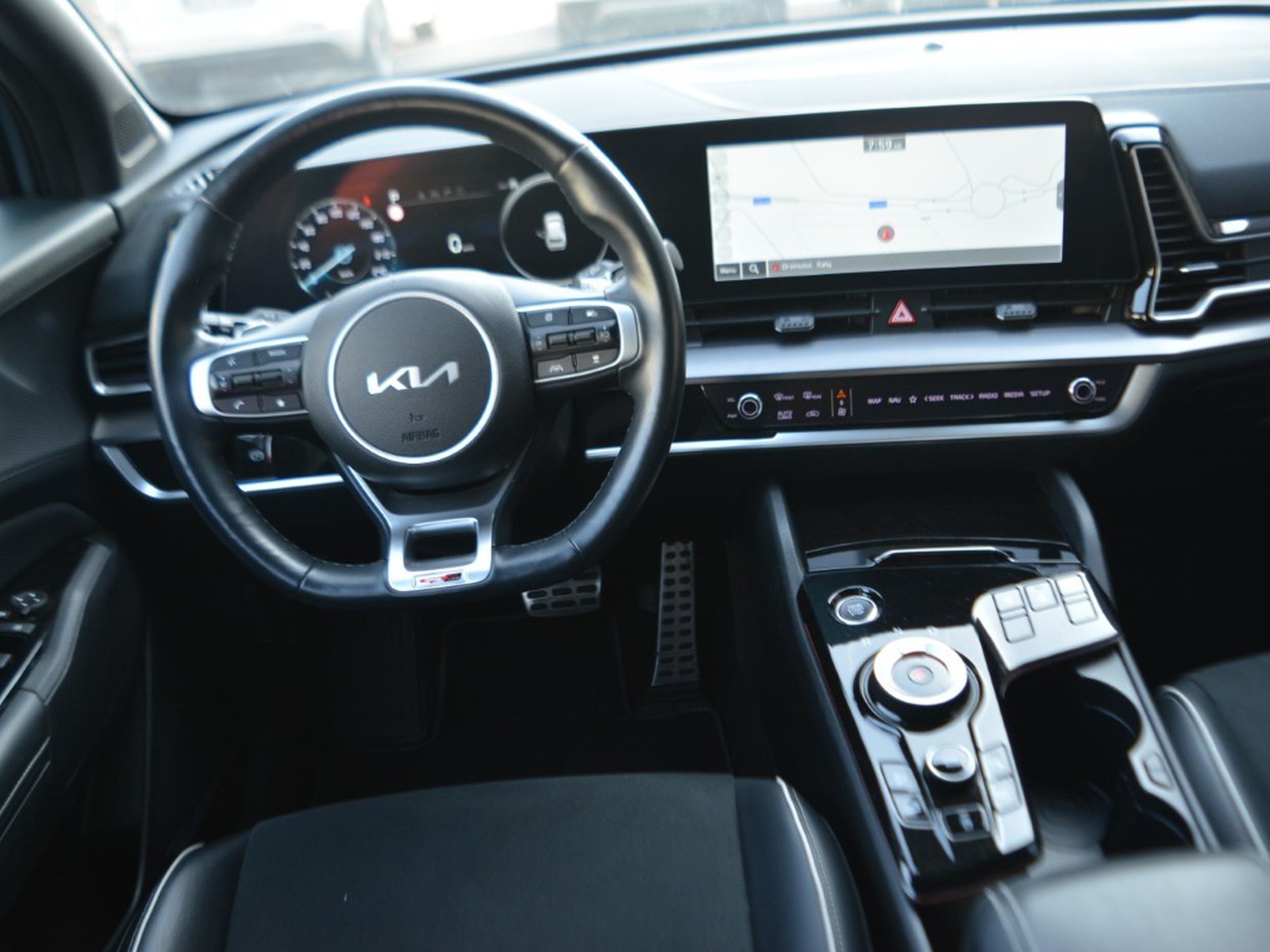 9 - Kia Sportage 1.6 crdi mhev gt-line dct