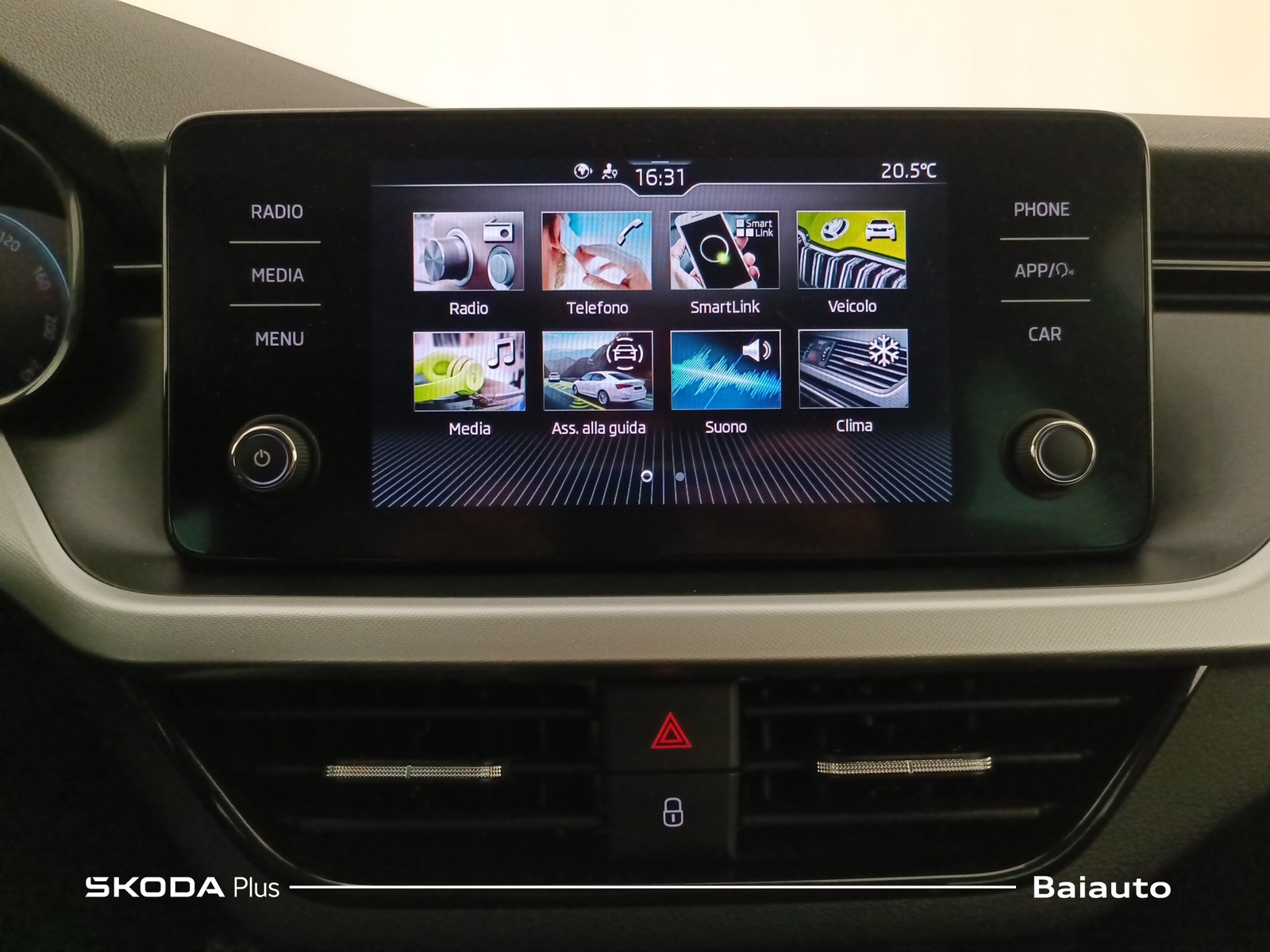 10 - Skoda Kamiq 1.0 tsi 110cv ambition