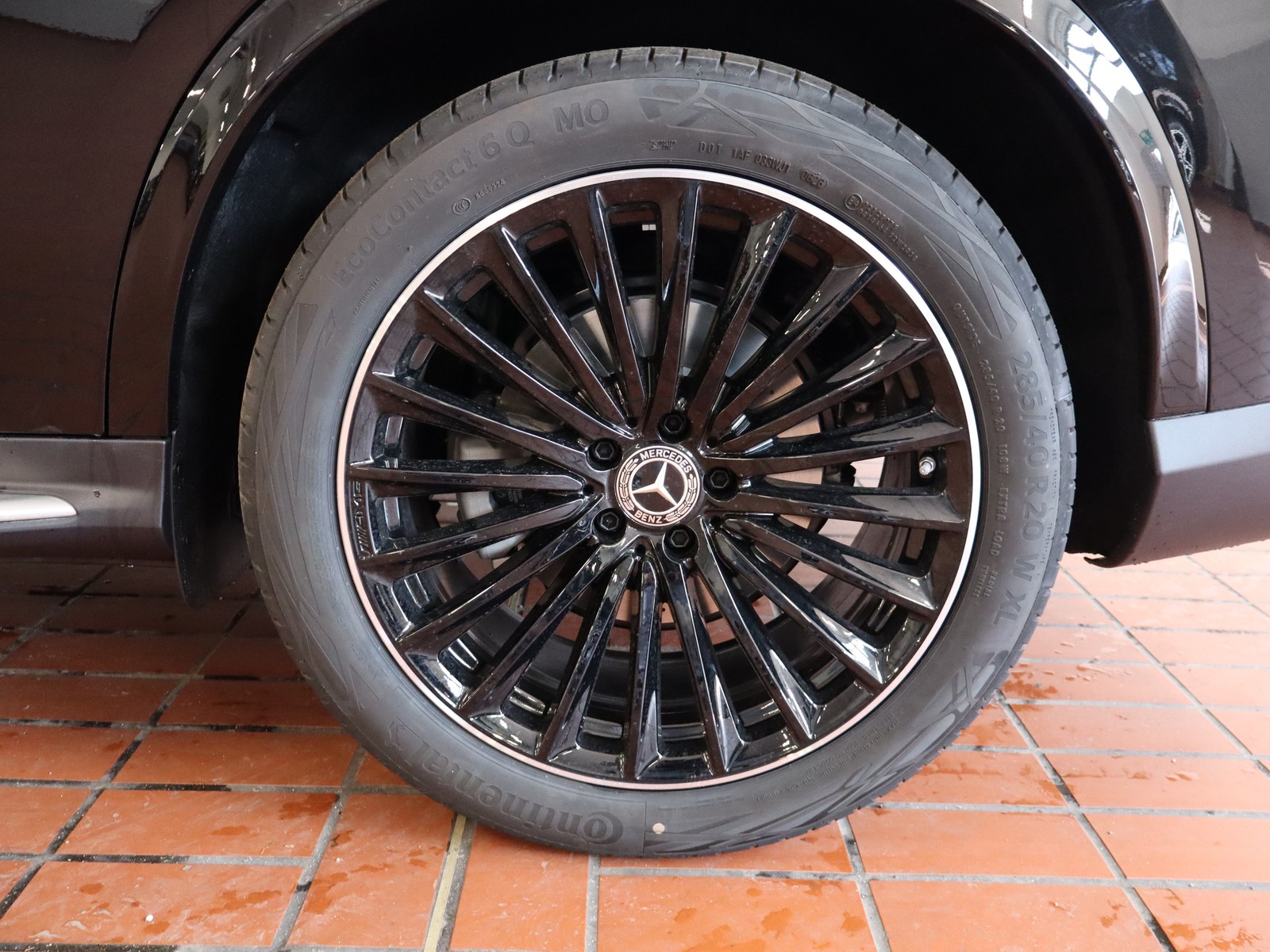 4 - Mercedes GLC coupe 300 d amg line premium 4matic 9g-tronic