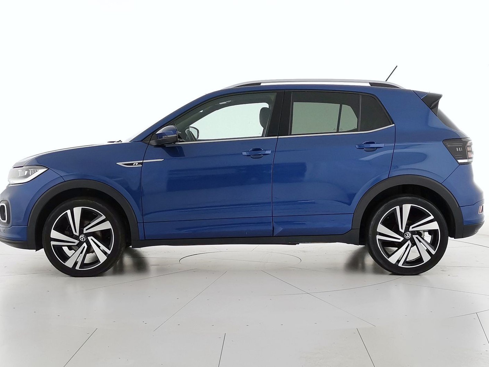 3 - Volkswagen T-Cross 1.0 tsi 110cv advanced