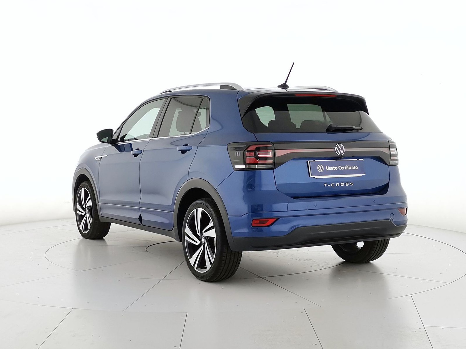 4 - Volkswagen T-Cross 1.0 tsi 110cv advanced