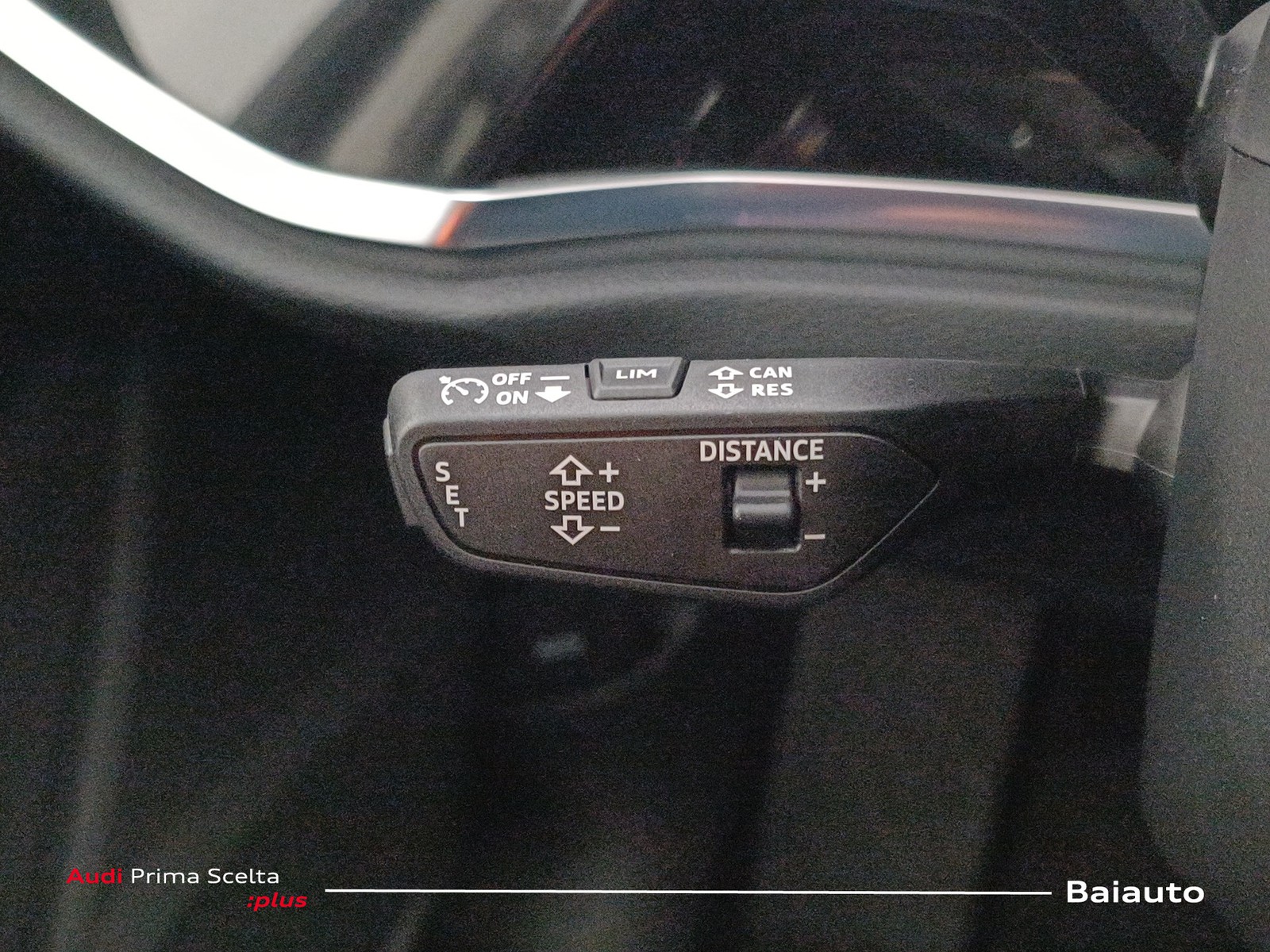 18 - Audi Q3 35 2.0 tdi business advanced s tronic